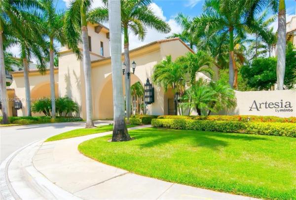 Villa Alhambra, 2925 NW 126th Ave #319-1, Sunrise, Florida 33323, image 1