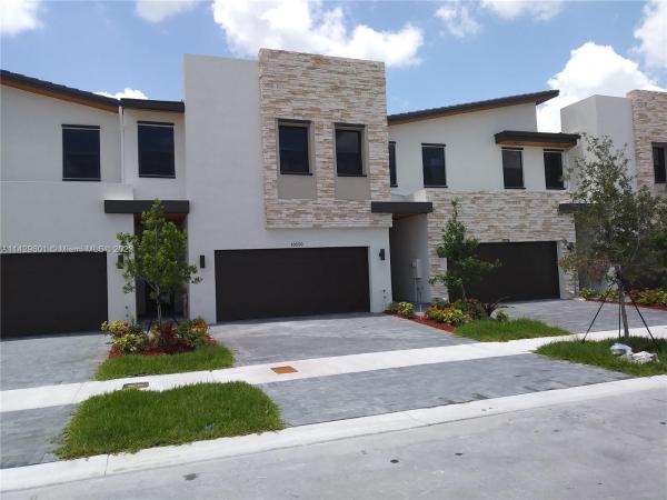 Summit At Park Central, 10520 NW 79th St, Doral, Florida 33178, image 1