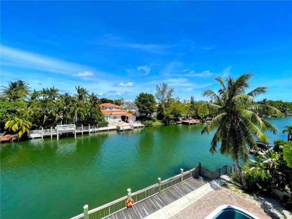 The Castille, 4011 N Meridian Ave #43, Miami Beach, Florida 33140, image 1