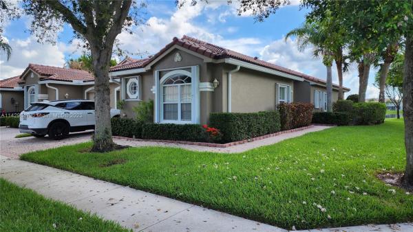 Mizner Pointe Of Boca Via Ancho, 21128 Via Solano, Boca Raton, Florida 33433, image 1