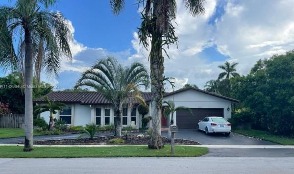 Sala Del Mar, 6021 SW 19th St, Plantation, Florida 33317, image 1