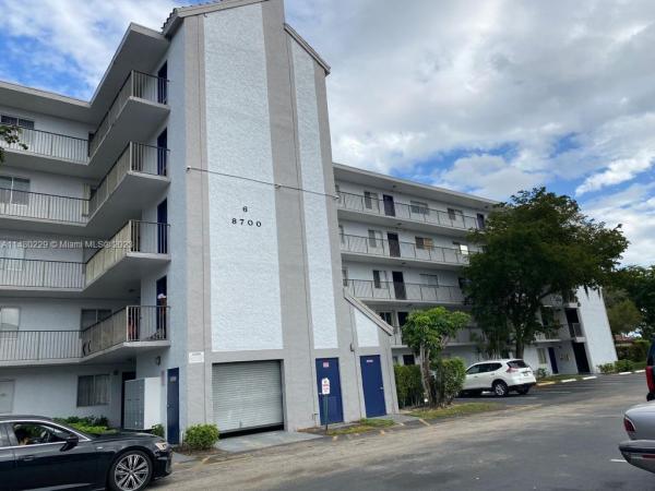 Lakeshore At University Park, 8700 N Sherman Cir #506, Miramar, Florida 33025, image 1