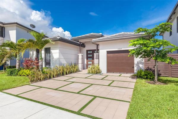 Serenity By Lennar, 13664 SW 161st Pl, Country Walk, Florida 33196, image 1