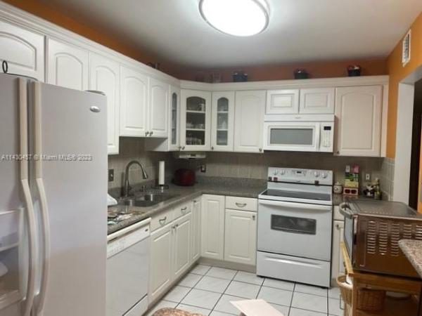 Heather Walk, 9004 SW 137th St #21, Kendall, Florida 33176, image 1