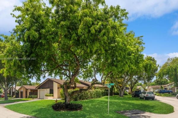 Patio Homes In The Crossings, 11744 SW 133rd Ct, The Crossings, Florida 33186, image 1