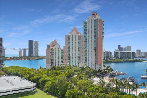 Parc Central Aventura South, 3300 NE 191st St #1616, Aventura, Florida 33180, image 1