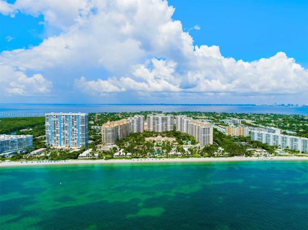 Club Tower, 781 Crandon Blvd #1504, Key Biscayne, Florida 33149, image 1