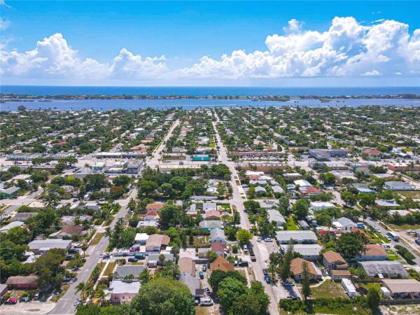 Colonial Estates, 515 Valley Forge Rd., West Palm Beach, Florida 33405, image 1