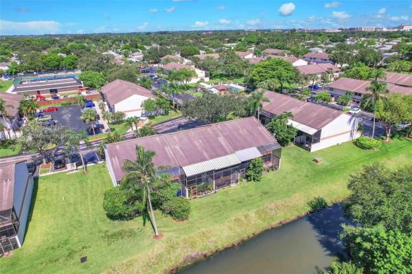 Townhomes At Orange Drive, 4304 SW 70th Ter, Davie, Florida 33314, image 1