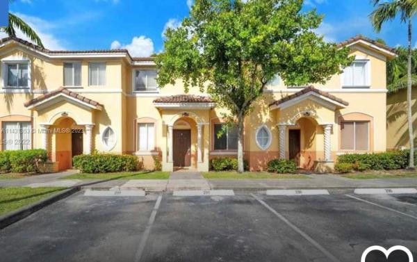 Shoma Townhomes At Keys Cove, 2736 SE 15th Rd, Homestead, Florida 33035, image 1