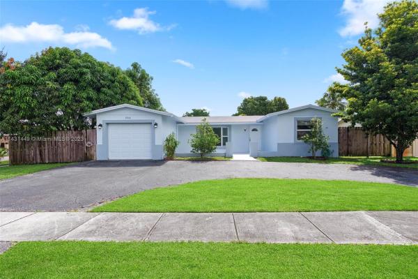 Rainbow Lakes, 2241 NW 93rd Way, Pembroke Pines, Florida 33024, image 1