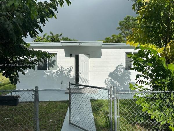 Lincoln Park, 429 SW 7th Ave, Homestead, Florida 33030, image 1