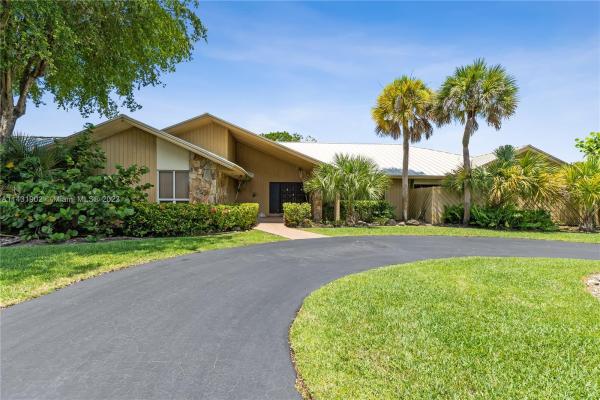 Galloway Glen, 10304 SW 89th Ct, Kendall, Florida 33176, image 1