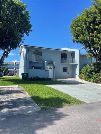 Chateaubleau Villas, 3860 SW 107th Ave #1-11, University Park, Florida 33165, image 1