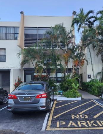 Villa Dorada, 20350 W Country Club Dr #108-4, Aventura, Florida 33180, image 1