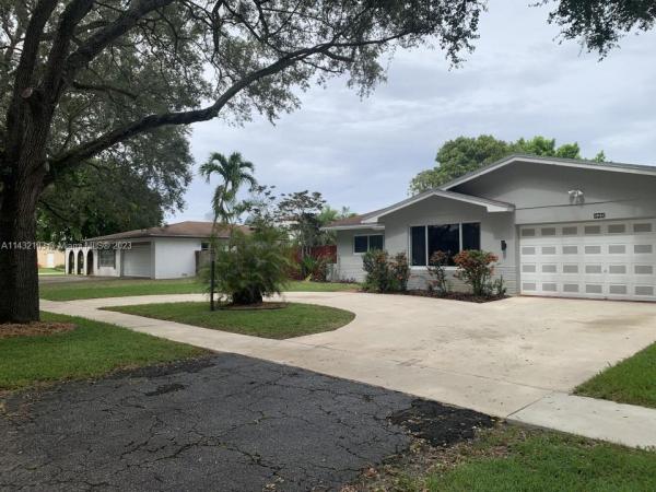 Green Acres, 520 NW 46th Ave, Plantation, Florida 33317, image 1