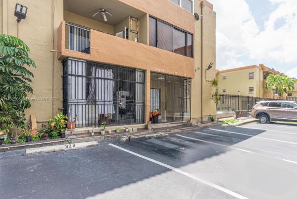 Palmetto Springs, 6090 W 18th Ave #126, Hialeah, Florida 33012, image 1