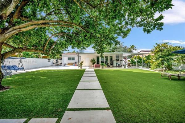 Hillside, 1617 NE 157th Ter, North Miami Beach, Florida 33162, image 1