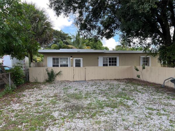 Brysa Park, 3613 SW 12th Ct, Fort Lauderdale, Florida 33312, image 1