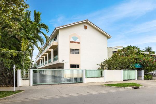 Riverview Landings, 978 NW N River Dr #6, Miami, Florida 33136, image 1