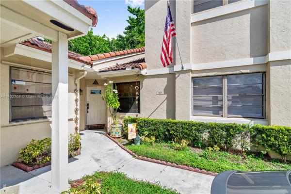 Villa Homes At The Moors, 6129 NW 171st St, Hialeah, Florida 33015, image 1