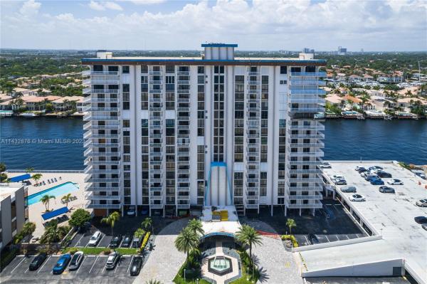 Allington Towers North, 1500 S Ocean Dr #9G, Hollywood, Florida 33019, image 1