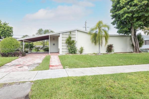 Benson Manor, 20220 SW 106th Ct, Cutler Bay, Florida 33189, image 1