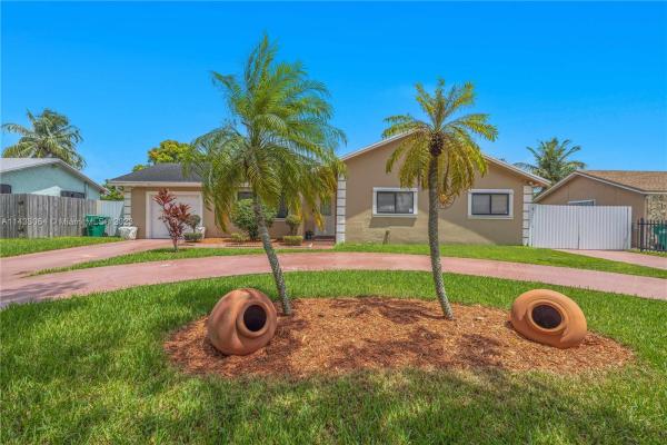 Pine Lake West, 11525 SW 170th St, South Miami Heights, Florida 33157, image 1