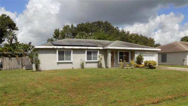Bayshore Heights, 1902 SE Aneci St, Port St. Lucie, Florida 34983, image 2