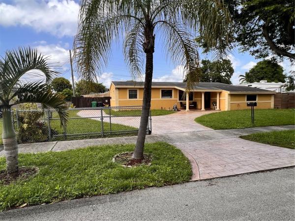 Realsite Estates, Miami Gardens, Florida 33055, image 1