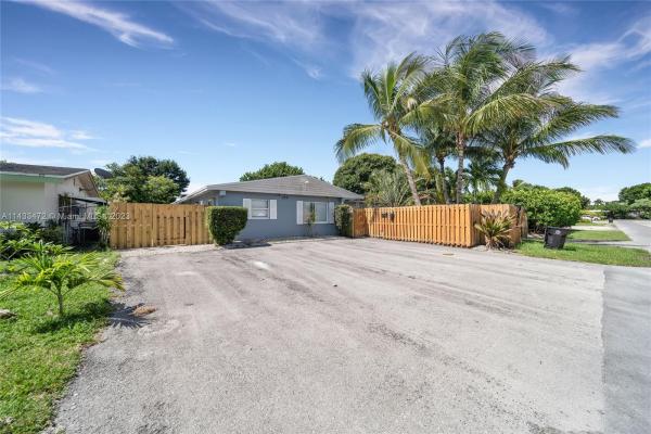 Oak Grove, 1120 SW 30th St, Fort Lauderdale, Florida 33315, image 1