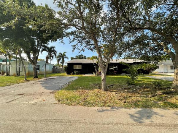 Esmonda Gardens, 713 SW 14th Ct, Fort Lauderdale, Florida 33315, image 1