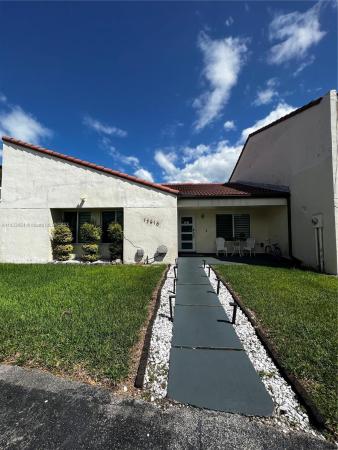 Lakewood Townhome Villas, 12510 SW 17th Ln, Tamiami, Florida 33175, image 1
