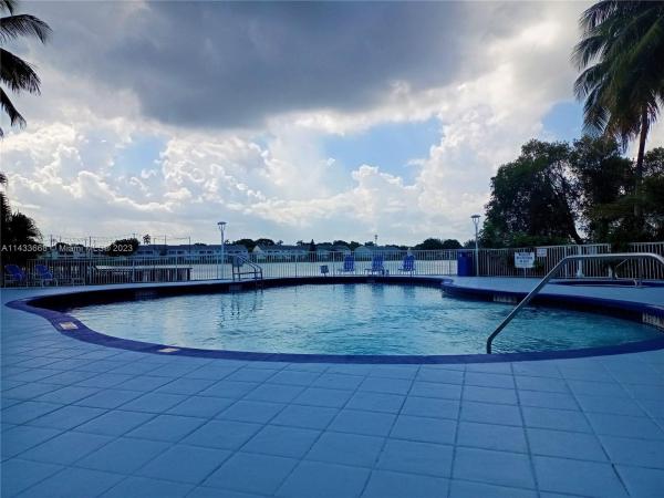 Summer Lake, 3477 NW 44th St #106, Oakland Park, Florida 33309, image 1