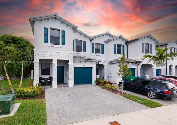 Pine Vista, 28754 SW 134th Ct, Leisure City, Florida 33033, image 1