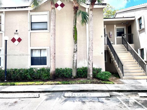 Royal Grenadier, 9641 Riverside Dr #F4, Coral Springs, Florida 33071, image 1