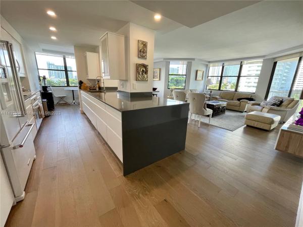 Brickell Place, 1865 Brickell Ave #A701, Miami, Florida 33129, image 2