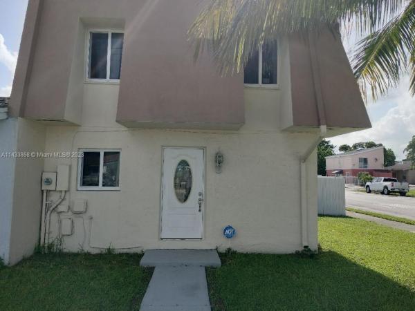 Kings Gardens, 4619 NW 185th St #4619, Miami Gardens, Florida 33055, image 1