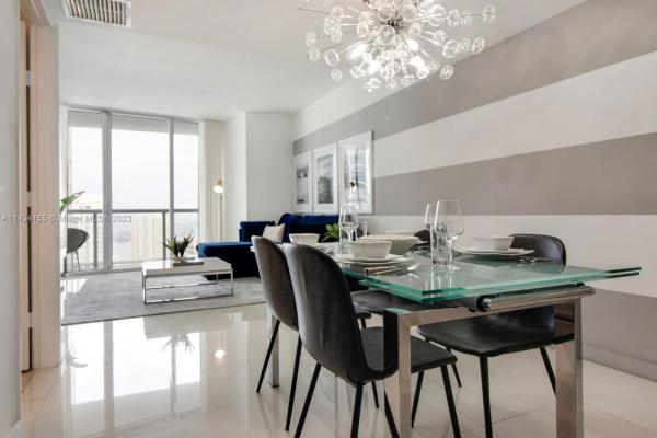 Icon Brickell Tower 3, 485 Brickell Ave #3911, Miami, Florida 33131, image 1