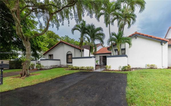The Moors Townhouses, 6643 NW 180th Ter #6643, Hialeah, Florida 33015, image 1