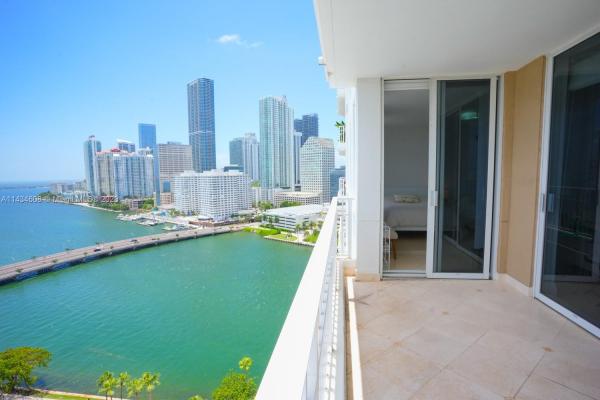Courvoisier Courts, 701 Brickell Key Blvd #2111, Miami, Florida 33131, image 1