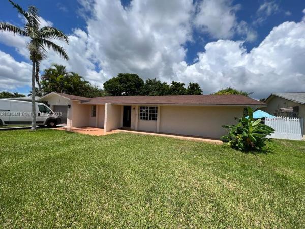 Cantisano, 16420 SW 105th Ct, Palmetto Estates, Florida 33157, image 1