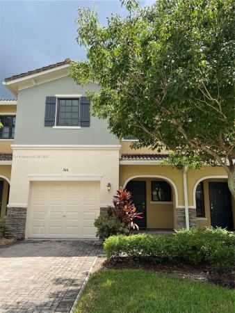 Champion Lakes, 360 NE 194th Ln 0, Ives Estates, Florida 33179, image 2