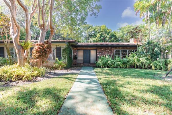 Riviera, 1526 Trillo Ave, Coral Gables, Florida 33146, image 2