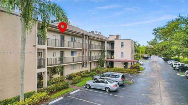 Cascades Of Lauderhill, 7710 NW 50th St #302, Lauderhill, Florida 33351, image 1