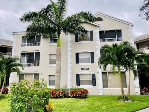 LakeView Club, 2831 N Oakland Forest Dr #201, Oakland Park, Florida 33309, image 1