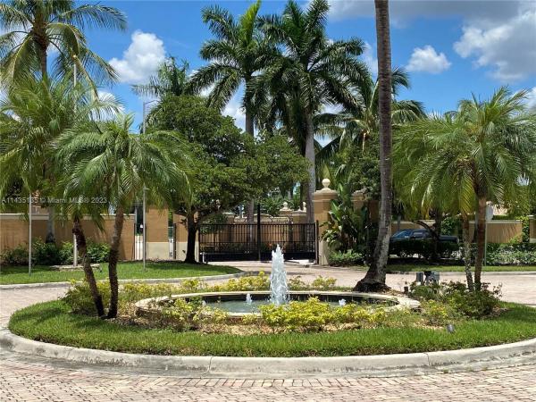 St Andrews At Nob Hill, 7950 N Nob Hill Rd #104, Tamarac, Florida 33321, image 1