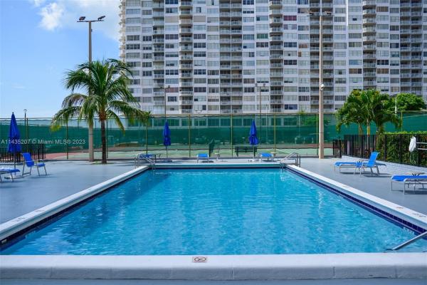 Commodore Plaza Tower, 2750 NE 183rd St #2106, Aventura, Florida 33160, image 1