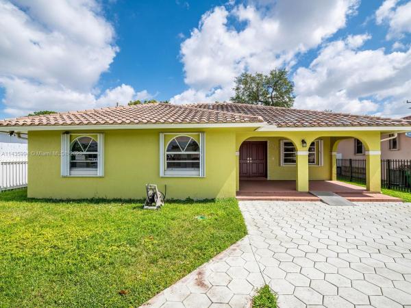 Sugar Tree Grove, 7113 SW 13th St, Coral Terrace, Florida 33144, image 1
