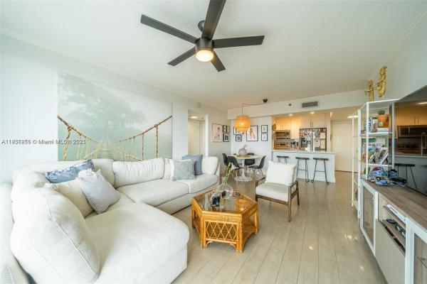 Da Vinci On Douglas, 2665 SW 37th Ave #912, Miami, Florida 33133, image 1
